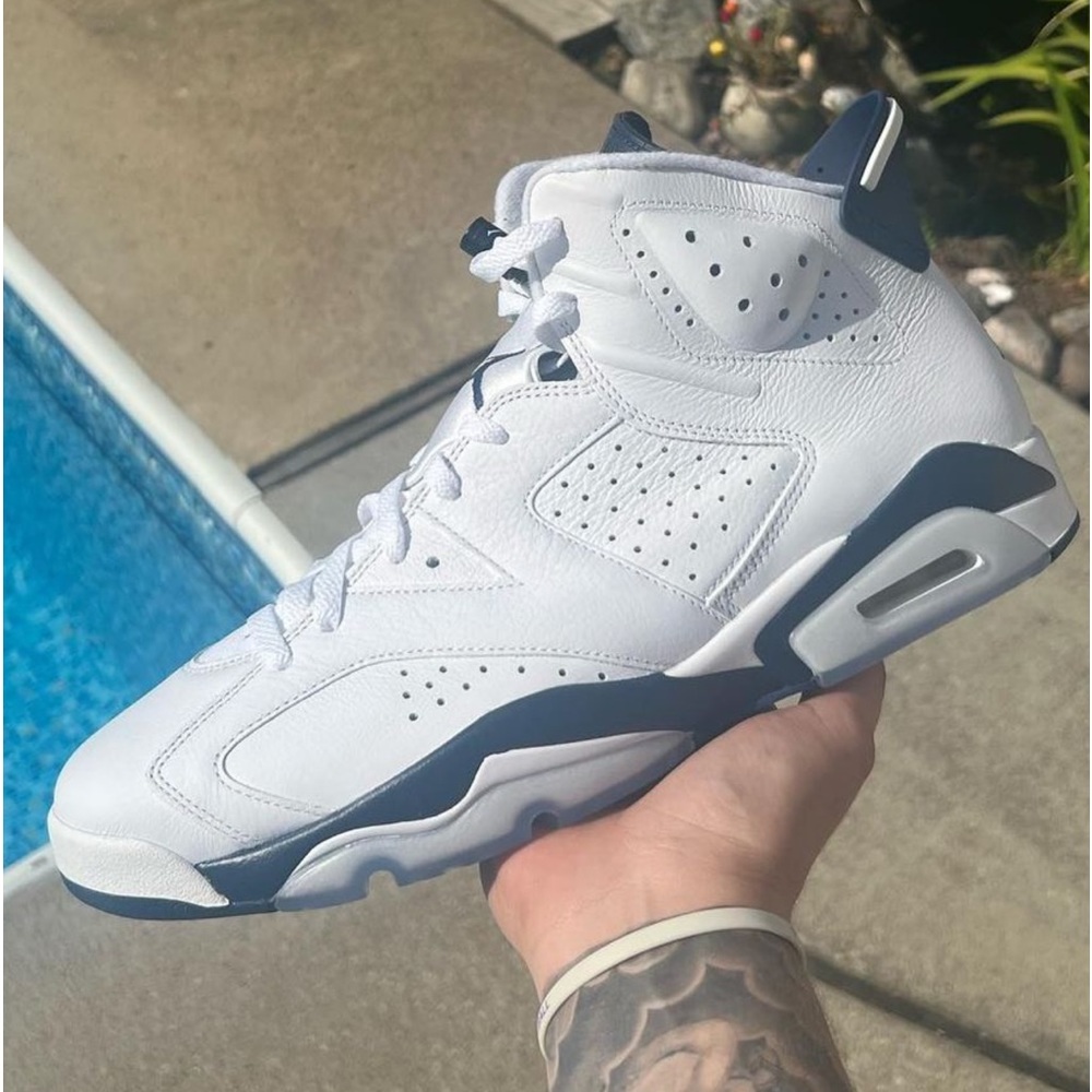 Jordan 6 Military Blue - New with box - Size 13